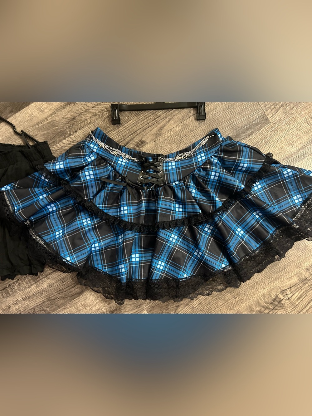 2 Skirts 2x women, blue & black from spirit Halloween store. New - Picture 2 of 7